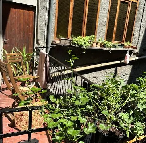 Tussen De Italianen *